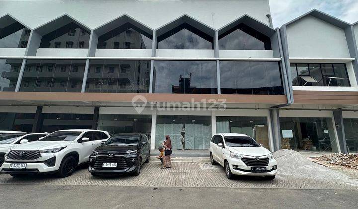 Disewakan 6 Unit Ruko Hypersquare Siap Pakai di Paskal Bandung 1