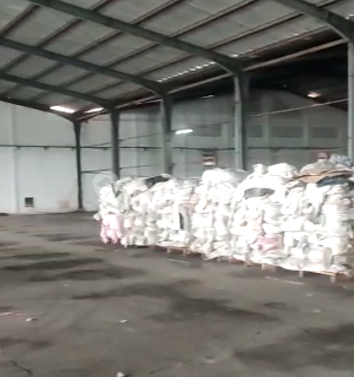 Gudang Strategis di Majalaya Bandung, Masuk Kontainer 10