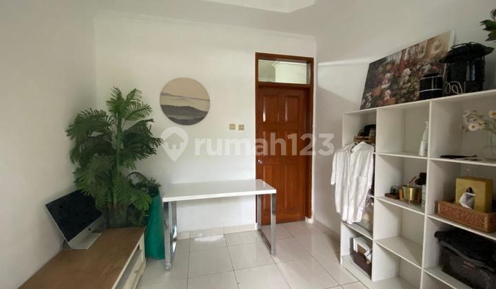 Harga di Bawah Pasaran Rumah Hitung Tanah di Singgasana Bandung 2