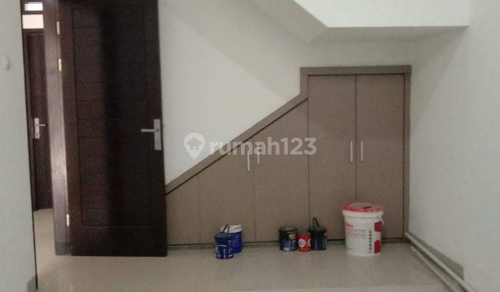 Dijual Rumah 2 Lantai Bagus di Area Turangga Bandung 2