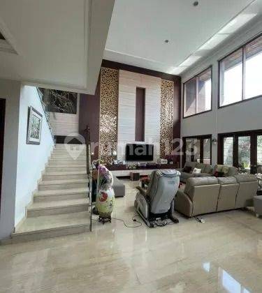 Rumah Dengan Ruang Office di Kota Bandung Setrasari  1