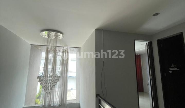 Comfortable Well-Maintained House in Sayap Karapitan, Bandung City 2