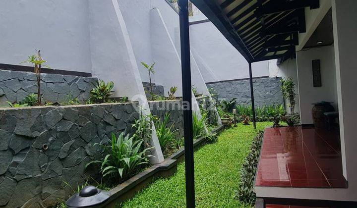 Jual Rumah 2 Lantai Terawat Setramurni Sayap Pasteur Bandung 2