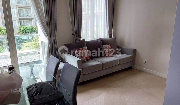 Landmark Residence Apartment 4 BR Garden View Central Bandung City Landmark Residence Apartment 4 BR Garden View Central Bandung City