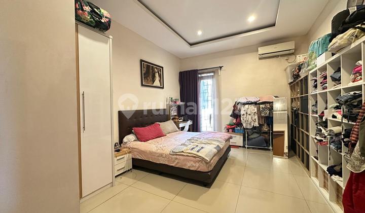 Rumah Terawat 2 Lantai Strategis di Batununggal Kota Bandung