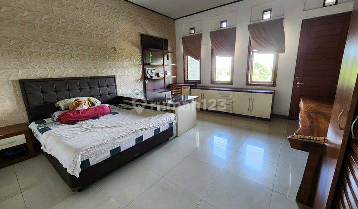 Di Jual Rumah Mewah Siap Huni Mainroad Batununggal Bandung 1