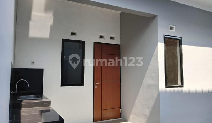 Rumah Siap Huni Strategis di Komplek Dutamargawangi, Bandung 2