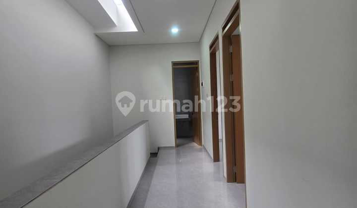 New Modern Style House Ready to Occupy in Setraduta Grande 2