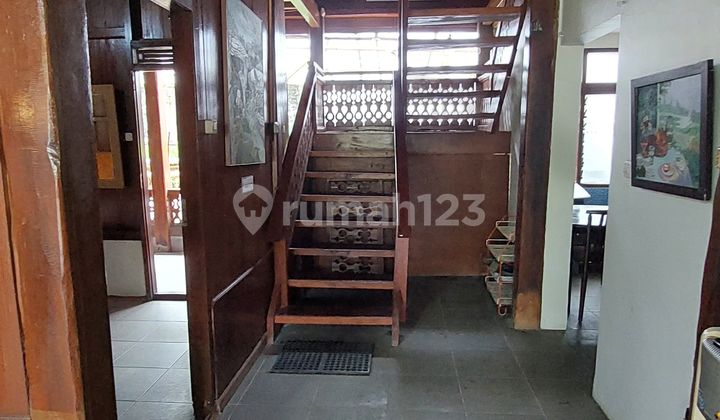 Rumah Konsep Kayu di Kawasan Sejuk Bandung Utara Pondok Hijau 2