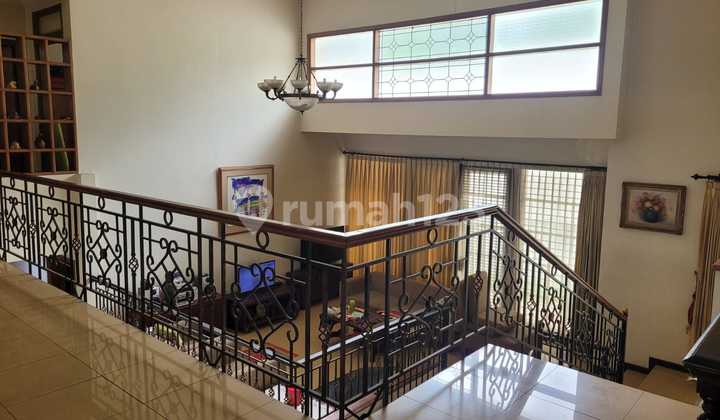 Rumah Asri Luas dan Nyaman di Komplek PRV Gegerkalong, Setiabudi Rumah Asri Luas dan Nyaman di Komplek PRV Gegerkalong, Setiabudi