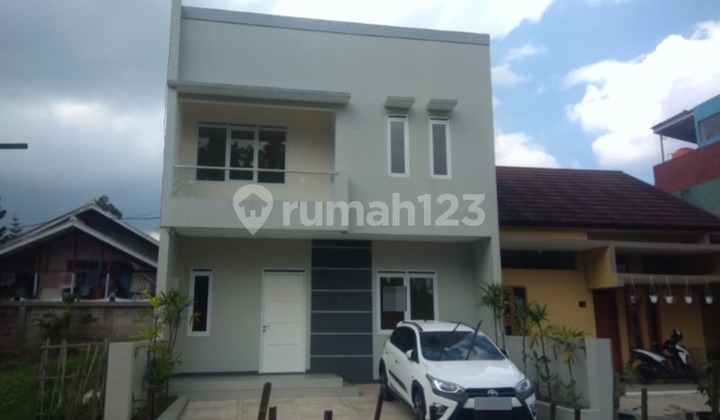 Rumah Baru 2 Lantai Siap Huni di Sayap Setiabudi Kota Bandung 2