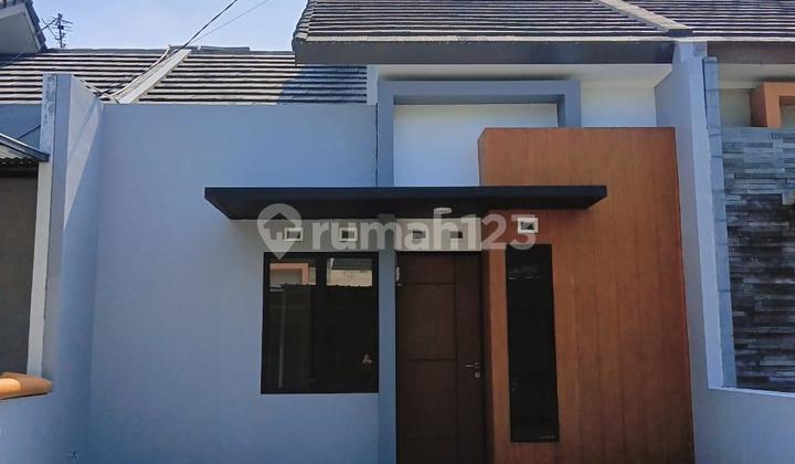 Rumah Siap Huni Strategis di Komplek Dutamargawangi, Bandung Rumah Siap Huni Strategis di Komplek Dutamargawangi, Bandung