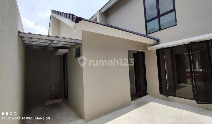 Jual Rugi Rumah Citraland 2 Lantai Minimalis Dekat Danau 2