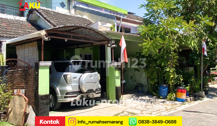 Super Promo! Rumah 2 Lantai SHM di Bukit Emerald, Fasilitas Lengkap & Harga Menarik! 2