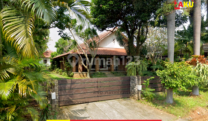 Rumah Mewah Siap Huni di Lokasi Premium Grafika Utama Banyumanik – Halaman Luas & Artistik 1