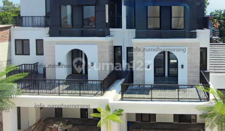Promo Besar November! Hunian Eksklusif De Villa Townhouse dengan Bonus Menarik 1