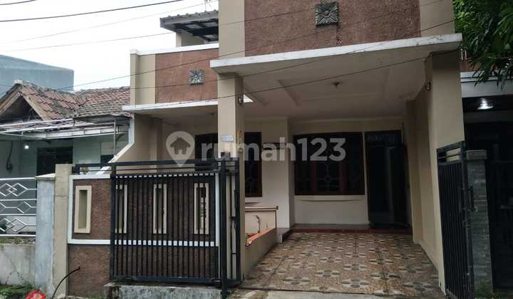 Rumah 2 Lantai di Karawang Barat