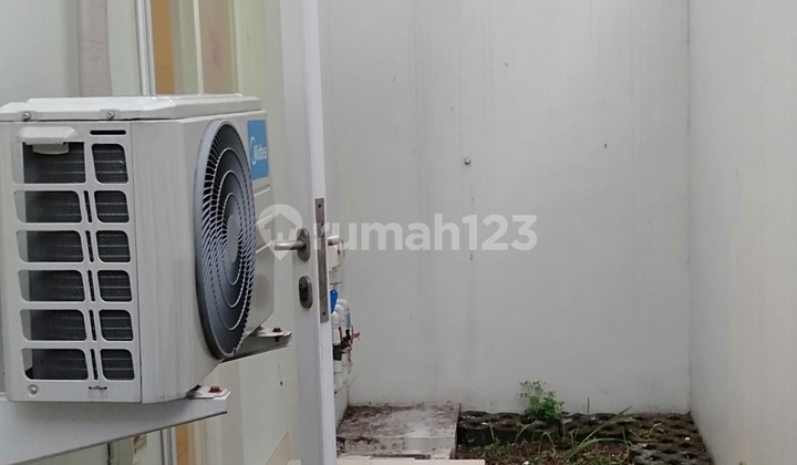 Di Kontrakan Rumah 2 Lantai Full Purnish di Summerecon Karawang Barat Jawa Barat  13