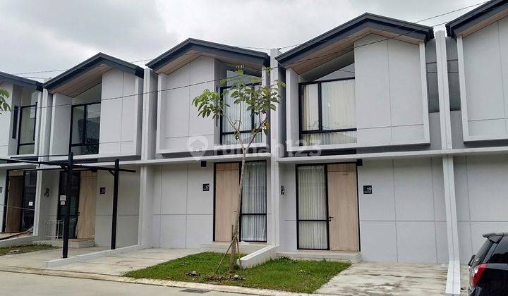 Di Kontrakan Rumah 2 Lantai Full Purnish Rolling Hill di KIIC Karawang Barat.  1