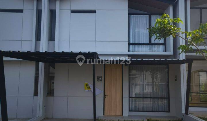 Di Kontrakan Rumah 2 lantai Full Purnish Tinggal bawa koper aja di Kawasan KIIC Karawang Barat  1