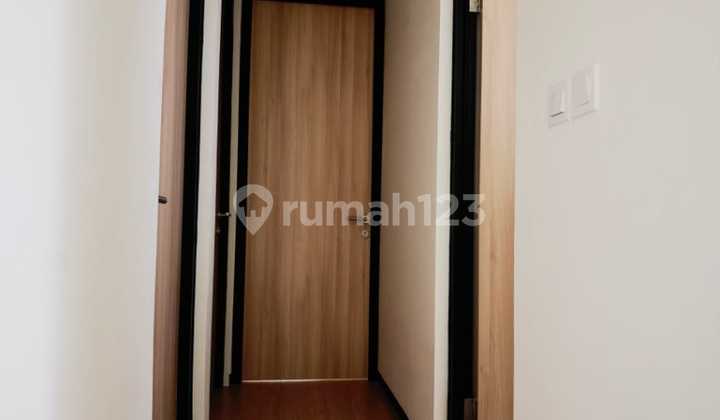 Di Kontrakan Rumah 2 lantai Full Purnish Tinggal bawa koper aja di Kawasan KIIC Karawang Barat  10