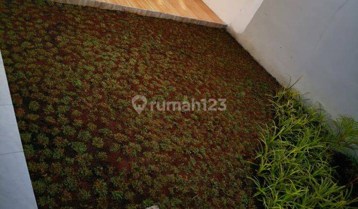 Di Kontrakan Rumah 2 lantai Full Purnish Tinggal bawa koper aja di Kawasan KIIC Karawang Barat  15