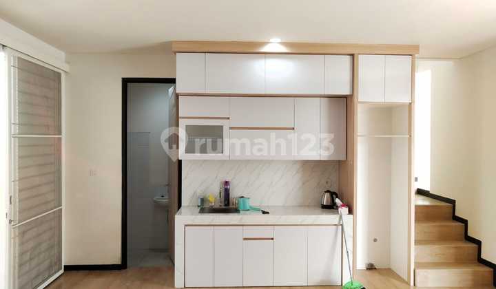 Dikontrakkan Rumah 2 Lantai 4 KT& 3 KM di KIIC Karawang  3