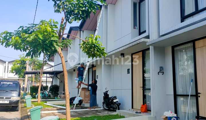 Di Kontrakan Rumah 2 Lantai 2 Kamar Full Furnished di Kawasan Kiic Karawang Di Kontrakan Rumah 2 Lantai 2 Kamar Full Furnished di Kawasan Kiic Karawang