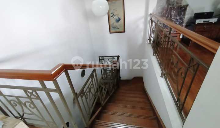 Dijual Rumah Lama Bagus Kokoh Terawat di Pasteur Bandung