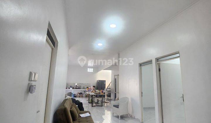 Dijual Rumah Minimalis Bagus Terawat di Taman Holis Indah Bandung 1