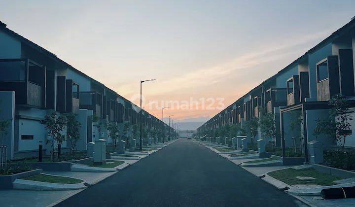 Disewakan Rumah Baru Minimalis Siap Huni di Summarecon Bandung 2