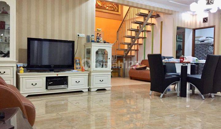 Dijual Rumah Cantik Terawat Strategis Dekat Pasirsalam Bandung 2