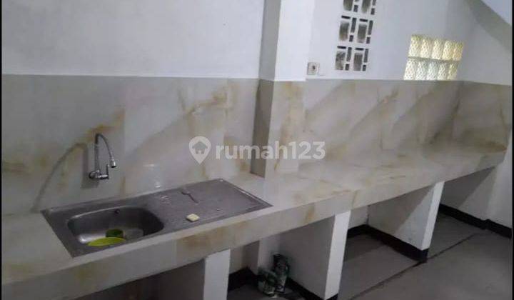 Disewakan Rumah Cantik Siap Huni Strategis di Suryalaya Bandung 3