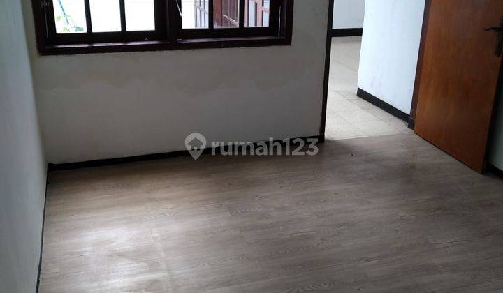 Disewakan Rumah Cantik Siap Huni Strategis di Suryalaya Bandung 7