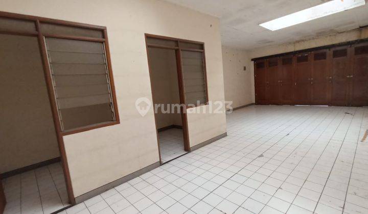 Disewakan Rumah Cantik Terawat Tengah Kota di Mekar Wangi Bandung 4