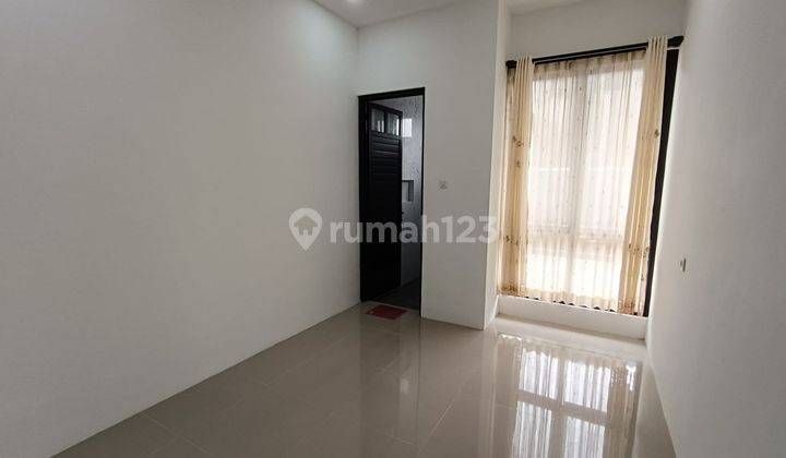 Disewakan Rumah Modern Minimalis Sayap Gegerkalong Bandung 2