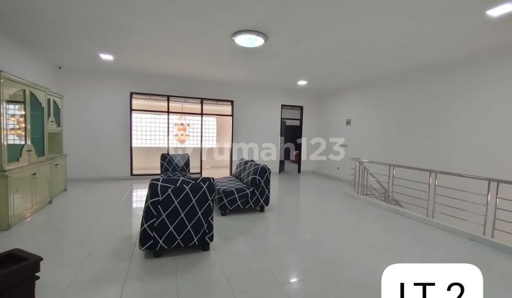 Dijual Cepat Rumah Minimalis Strategis di Taman Sakura Bandung