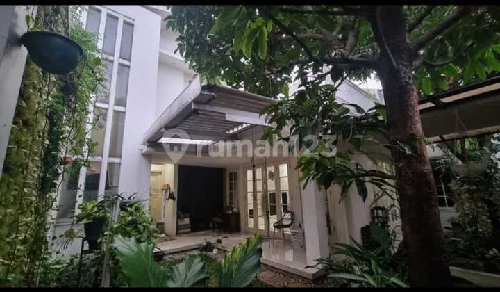 Dijual Cepat Rumah Lux lokasi Strategis di Komplek Kurdi Bandung 2