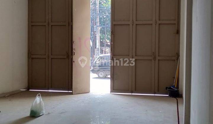 Dijual Ruko Strategis 3 lantai Siap Pakai di Buah Batu Bandung 1