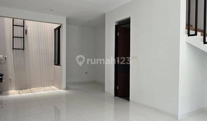 Dijual Rumah Minimalis Modern Nyaman di Leuwi Panjang Bandung 1