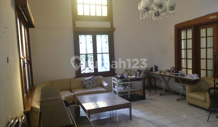 Dijual Rumah Belanda Terawat Siap Huni Sayap Dago Bandung