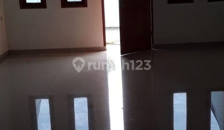 For Rent, Negotiable, Good and Strategic Shop House in Sayap Buah Batu, Bandung