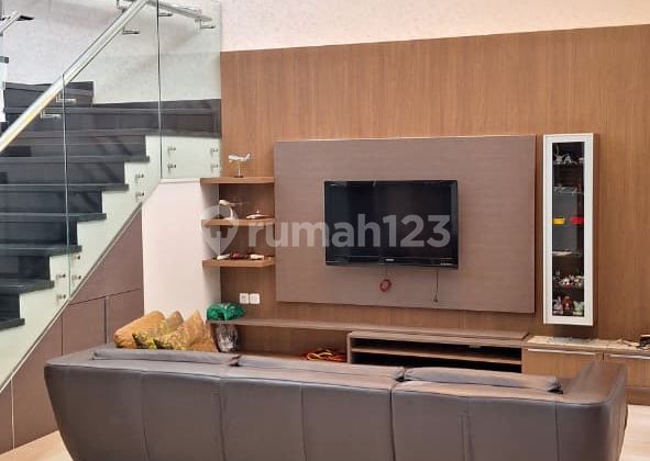 For Rent Minimalist Fully Furnished House in Batununggal Bandung For Rent Minimalist Fully Furnished House in Batununggal Bandung