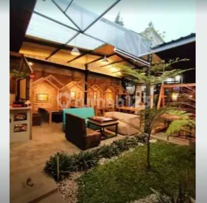For Rent: Strategic Business Space, Former Cafe, Pahlawan Bandung