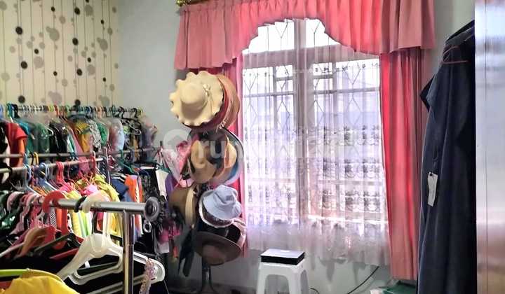 Dijual Rumah Bagus 2 Lantai Strategis di Surya Setra Bandung