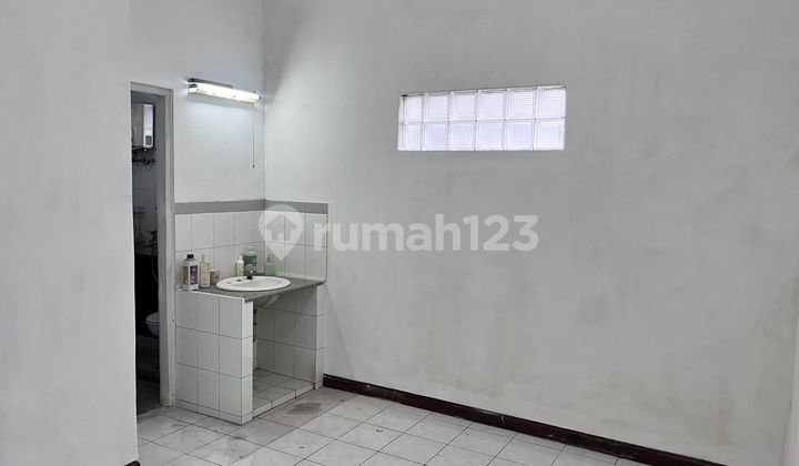For Rent Well-Maintained Nice House in Sayap Pajajaran Bandung 2