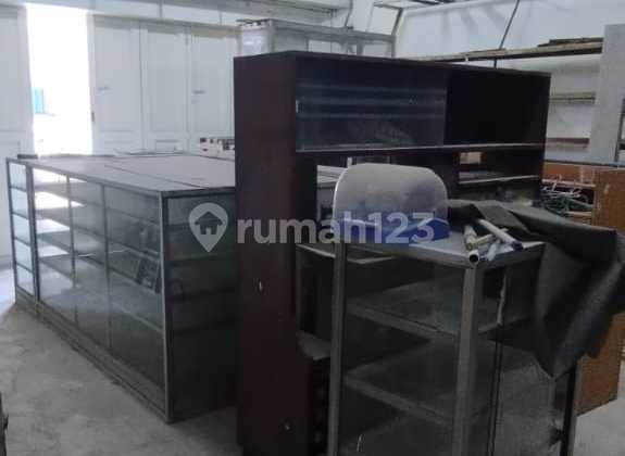 Disewakan Ruang usaha Bagus Strategis di Melong Cijerah Bandung