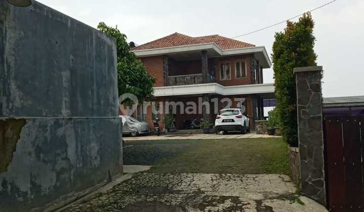 Dijual Rumah Cocok Untuk Villa di Ciumbeluit Punclut Bandung