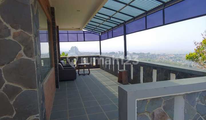 Dijual Rumah Cocok Untuk Villa di Ciumbeluit Punclut Bandung 2