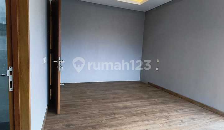 Dijual Rumah Baru Modern Minimalis Komplek di Sayap Dago Bandung